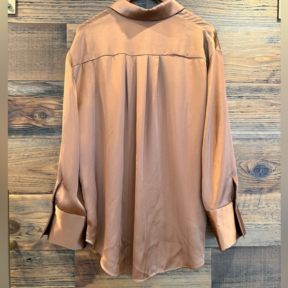 Alice + Olivia Finley Utility Oversized Copper Satin Blouse NWT - Picture 10 of 15